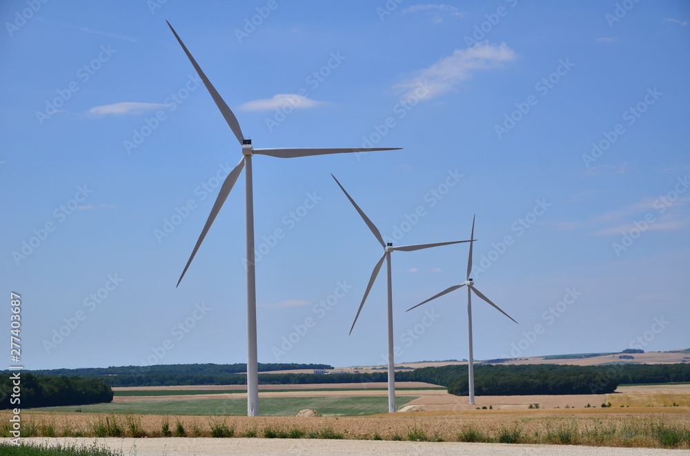ÉOLIENNES BOURGOGNE FRANCE ÉOLIENNES BOURGOGNE FRANCE