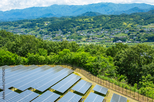 飯田市　ソーラー発電パネル
