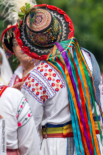 Foto Detail of folk romanian traditional costume
