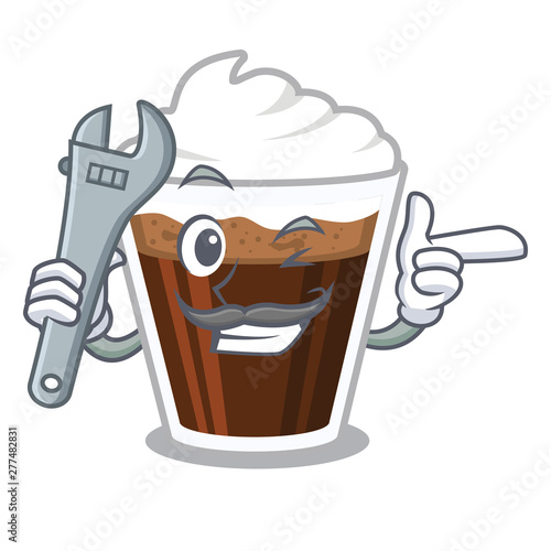 Mechanic Irish coffe in the character shape