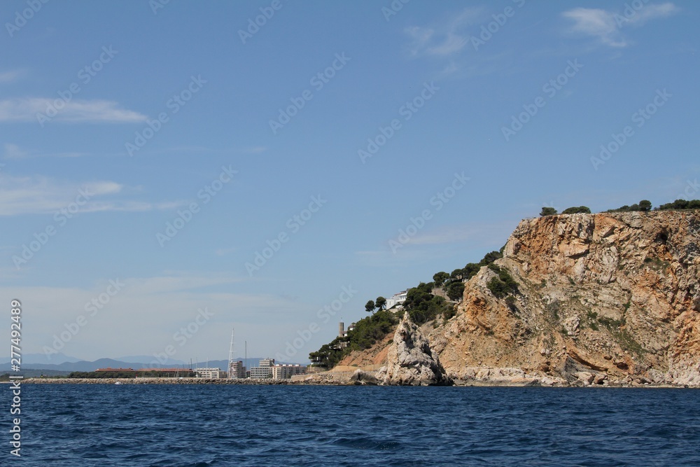 la côte rocheuse à l'Estartit village de la Costa brava,Espagne,Catalogne