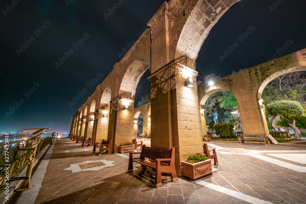 Fototapeta premium Valletta, Upper Barrakka Garden - Malta