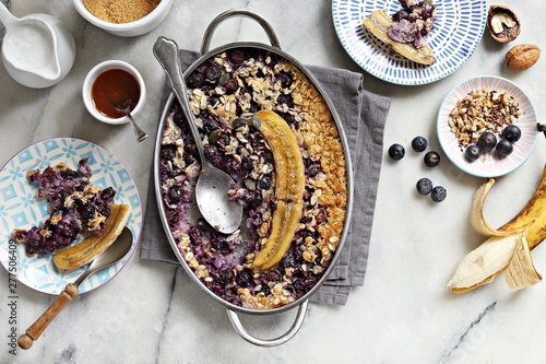 Photography Super seedy vegan baked oatmeal with blueberries and caramelized banana