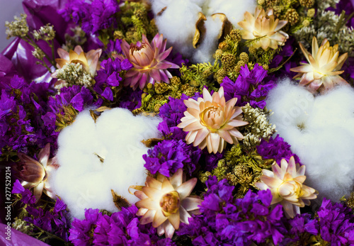 Fototapeta Naklejka Na Ścianę i Meble -  colorful bouquet of dry wildflowers and cotton