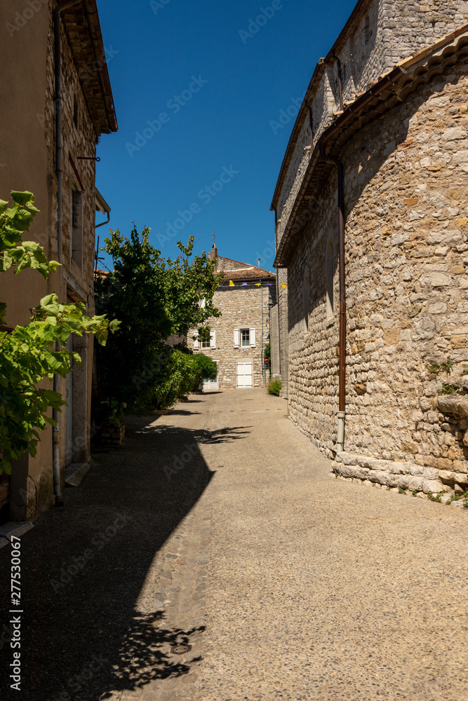 A small alley in the village of Ruoms