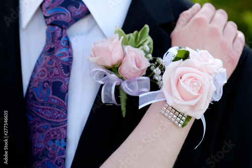 Fototapete Date Prom Flowers Formal Wear Corsage