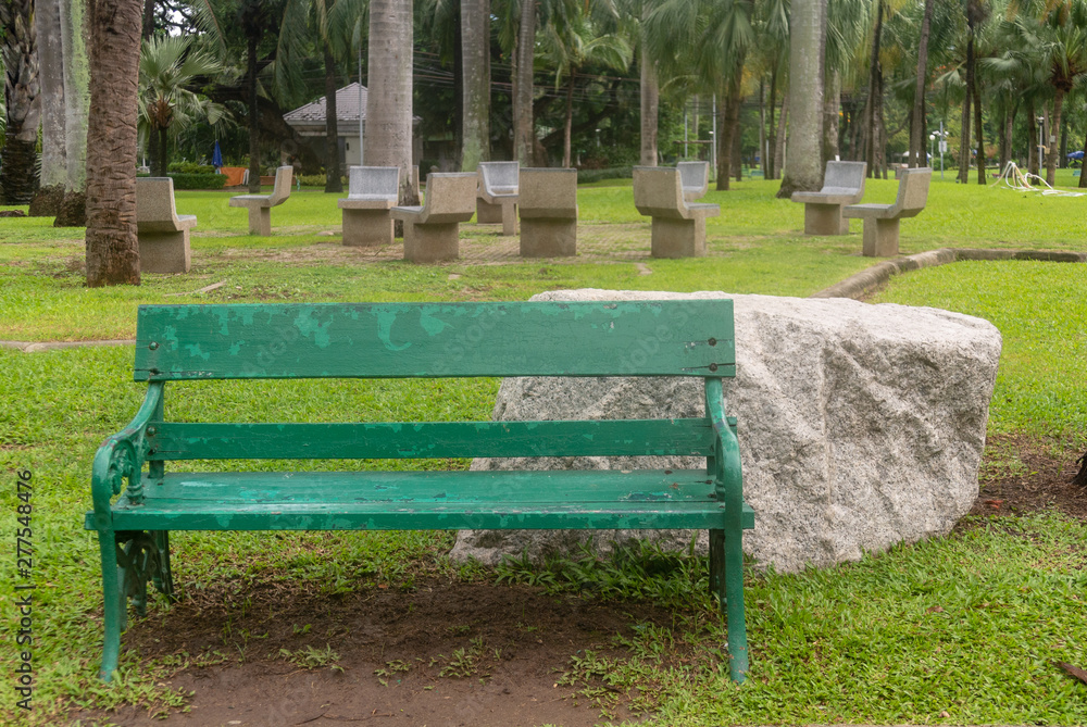 Fototapeta premium bench in the park