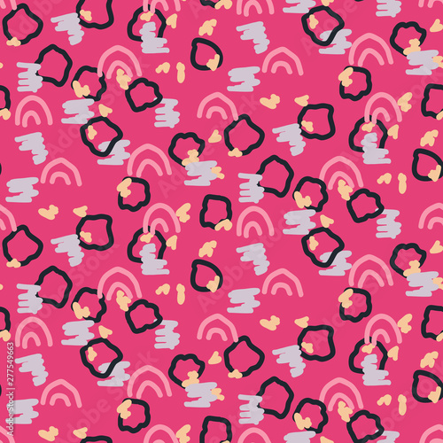 Seamless texture with geometric abstract shapes vector.