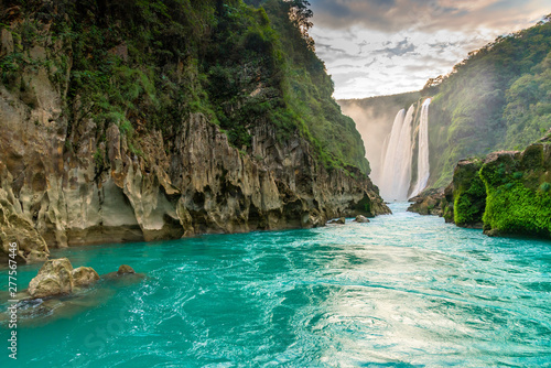 Cascada Tamul