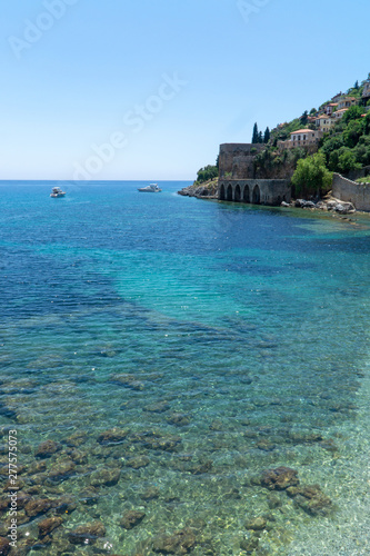 Fototapeta Naklejka Na Ścianę i Meble -  beach and alanya old town 