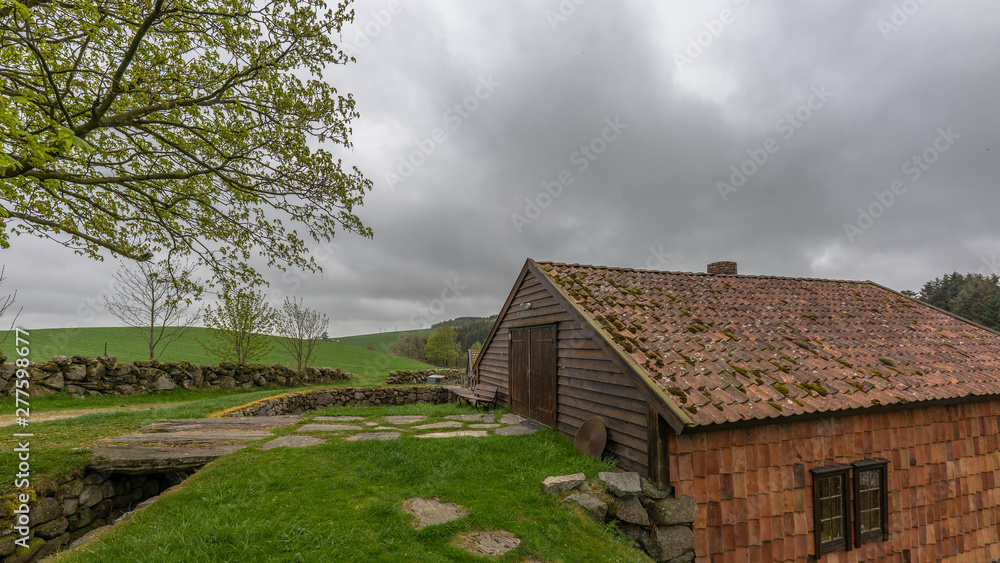 Obraz premium old house