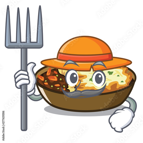 Farmer gratin is served into character plates
