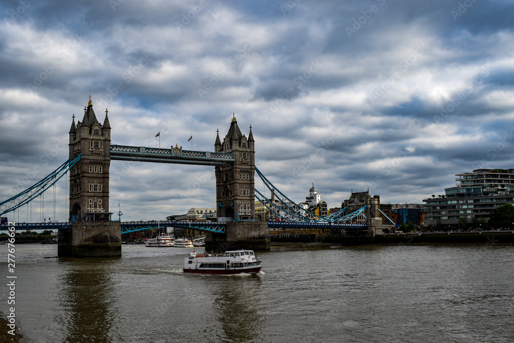 Obraz premium Towering