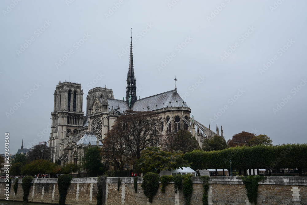 notre dame paris