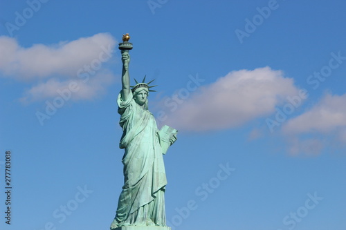 The imposing statue of liberty