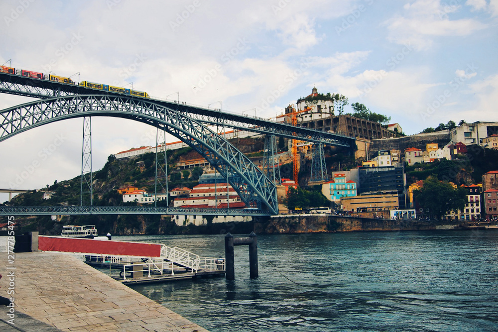 View of the Don Luís I bridge in Porto, Portugal.