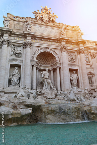 trevi fountain in rome italy