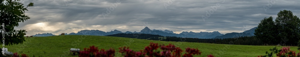Aussicht auf die Alpen - Alpenpanorama im Allgäu - Nesselwang Urlaub