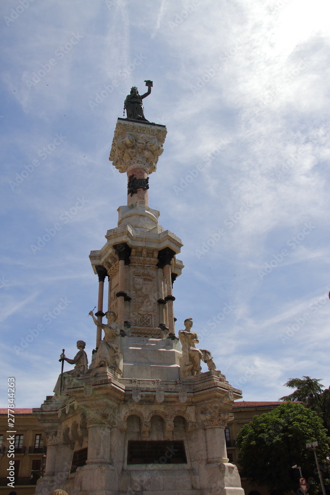 Editorial usage, Spain, Navarra, Pamplona, Monumento a los Fueros, July 2019 Editorial usage, Spain, Navarra, Pamplona, Monumento a los Fueros, July 2019