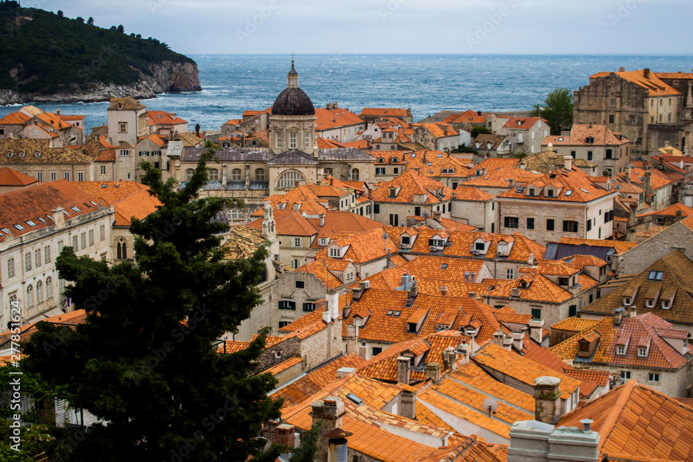 Obraz premium panoramic view of the city of dubrovnik in croatia