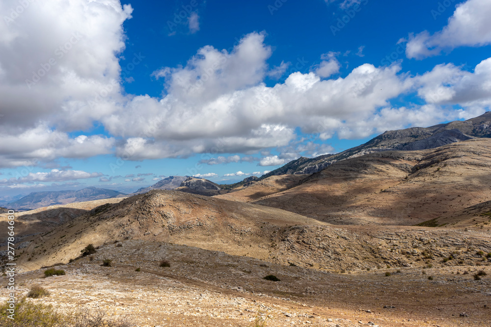 sierra de la Hidalga en el parque natural de la sierra de las Nieves, Málaga