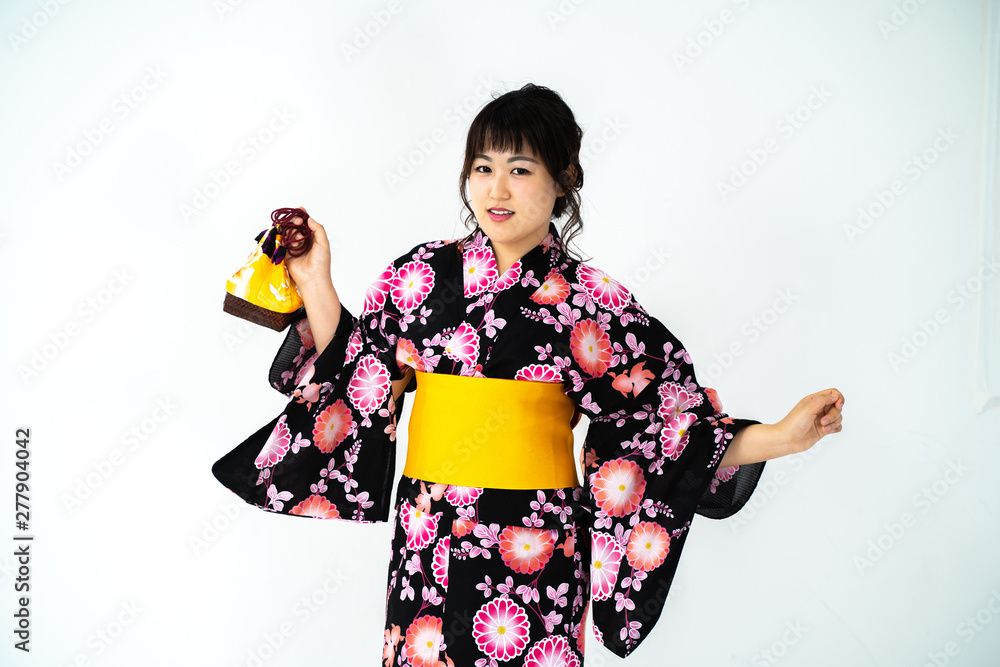 浴衣の女性 浴衣の女性