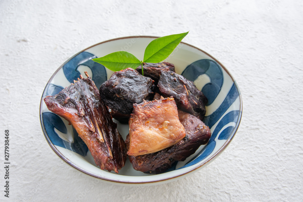 ビンチョウマグロのあらの漬け焼き Stock Photo Adobe Stock