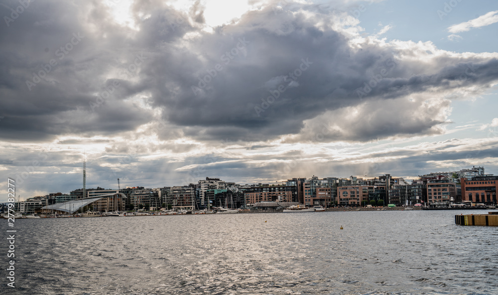 Oslo okolice ratusza oraz Aker brygge
