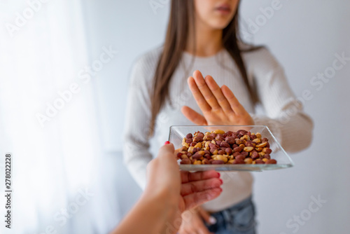 Canvastavla Peanut food allergy concept
