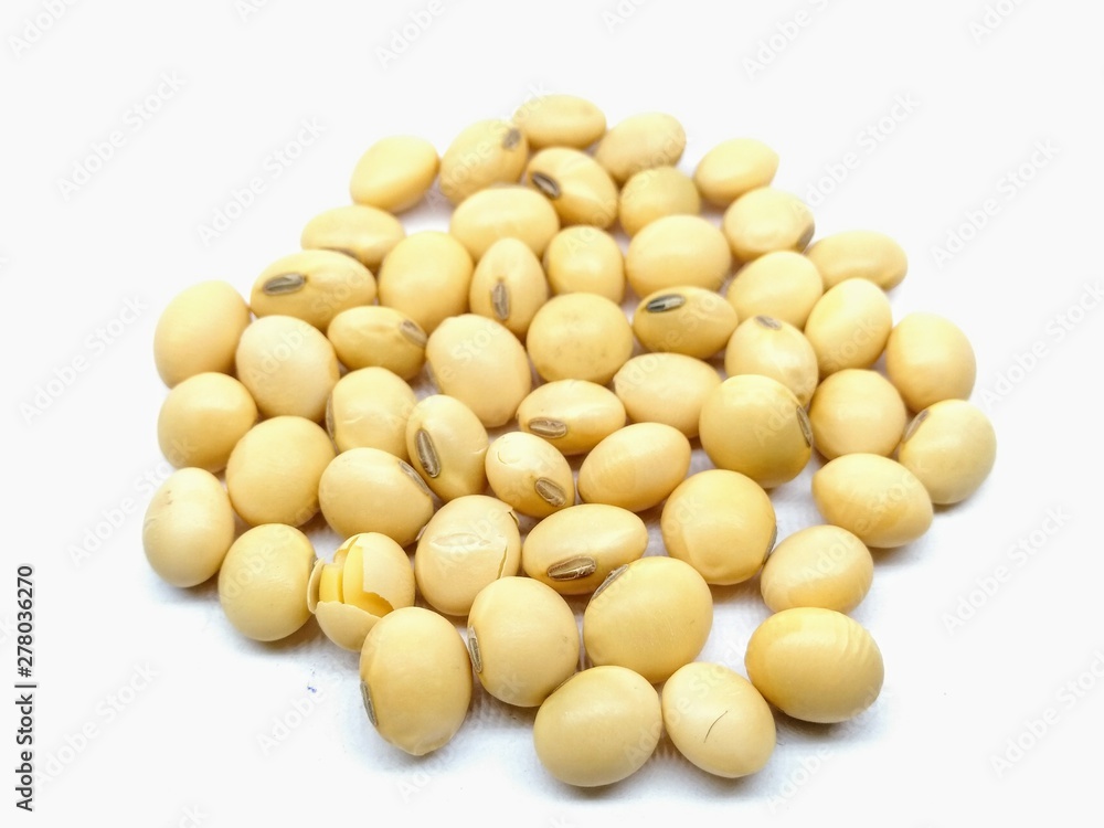 A picture of soybean's isolated on white background A picture of soybean's isolated on white background