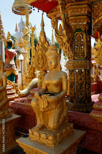 Buddhistische Tempel und Buddha in Südostasien