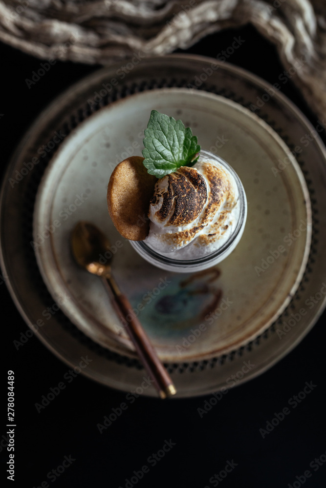 Fototapeta premium Banana Pudding in Glass Jar