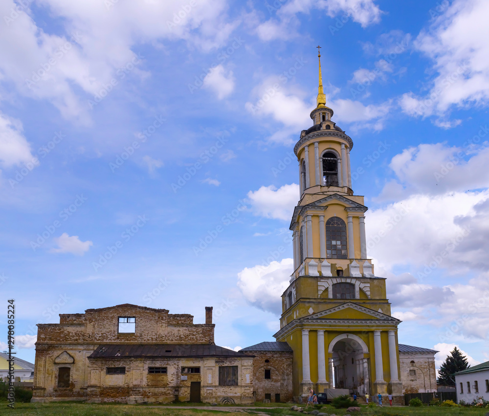 Bell tower, The Deposition of the Ribe convent, Suzdal, Russia.