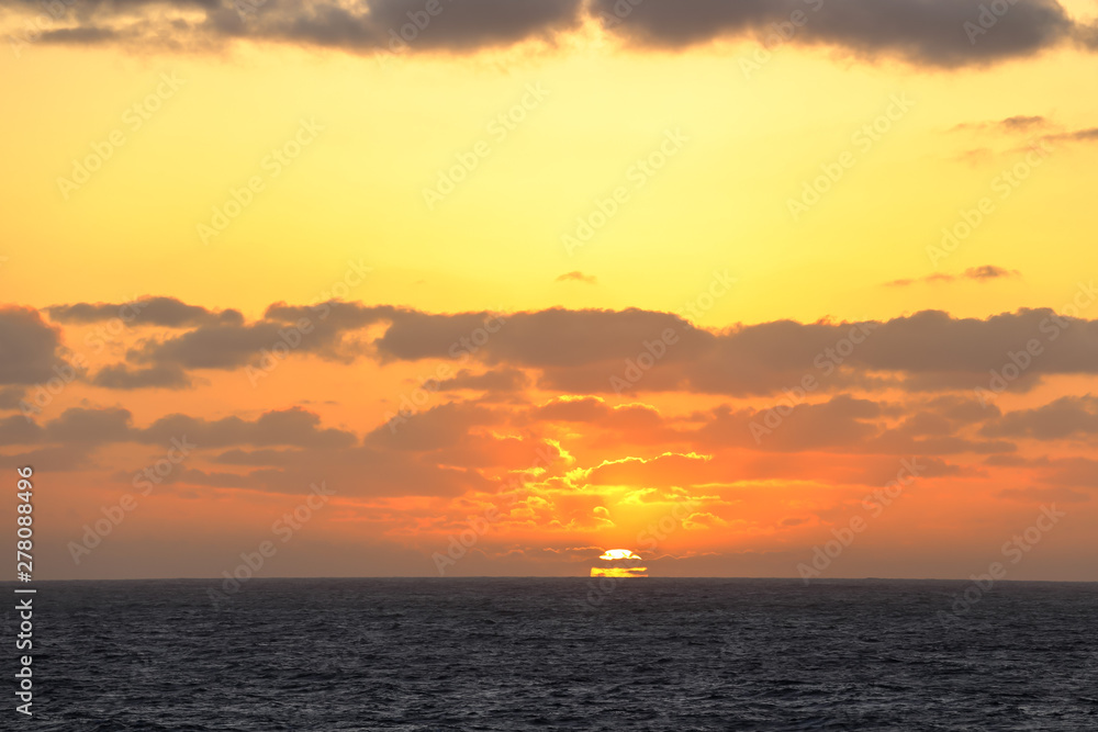 Sunset in the middle of the pacific ocean