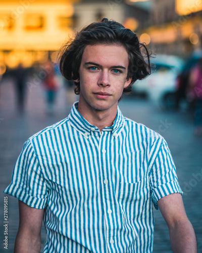 in short-sleeve stripes