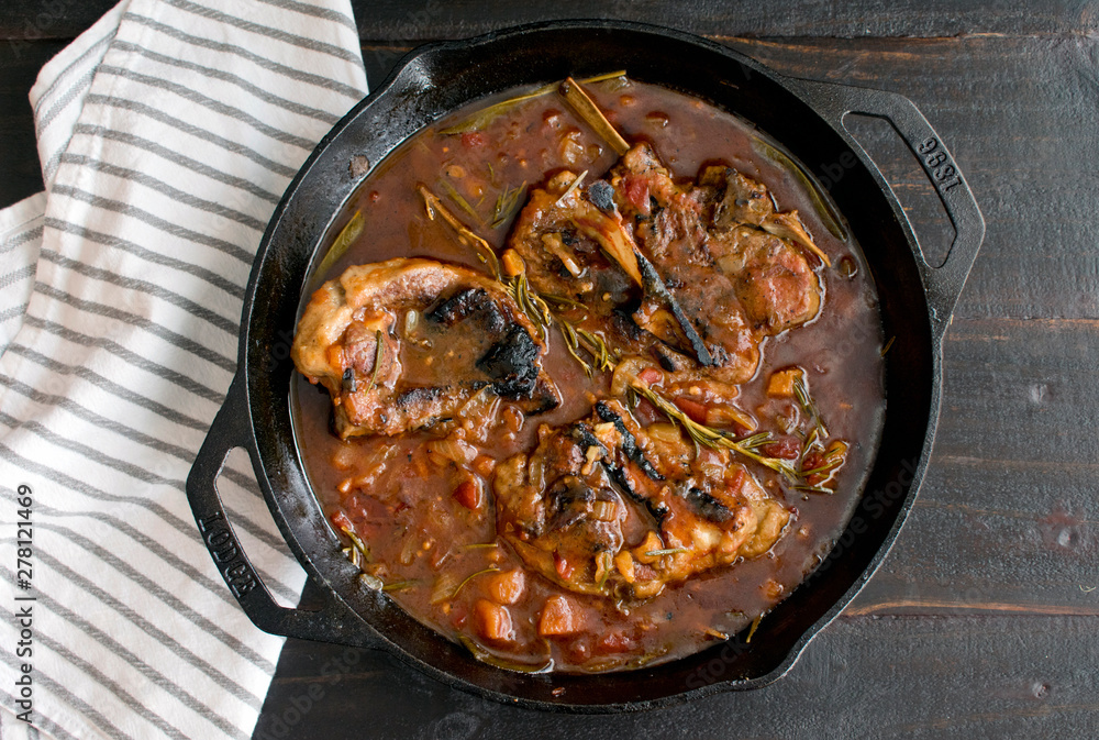 Braised Lamb Chops with Apricots and Sage Braised Lamb Chops with Apricots and Sage