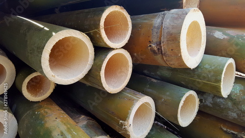 Bamboo piles, the basic ingredients of various household handicrafts