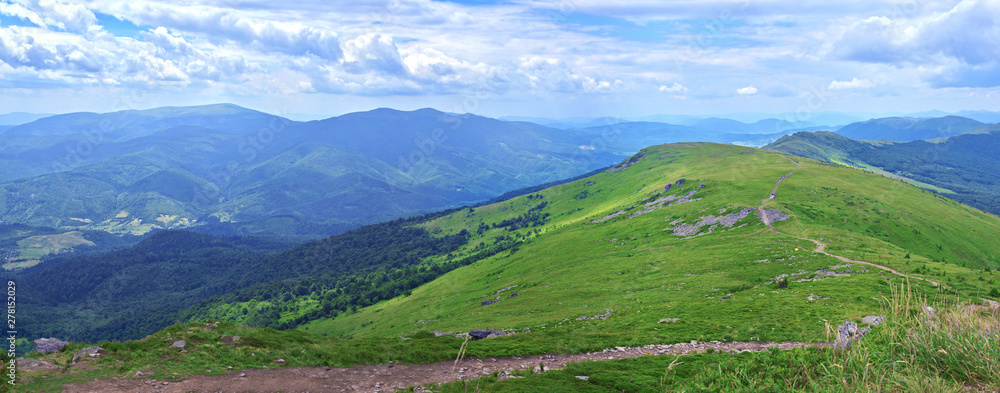 View from Pikuy mountain