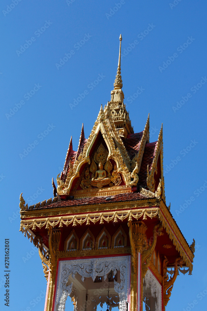 Fototapeta premium Buddhistische Tempel in Ubon, Nord-Ost-Thailand