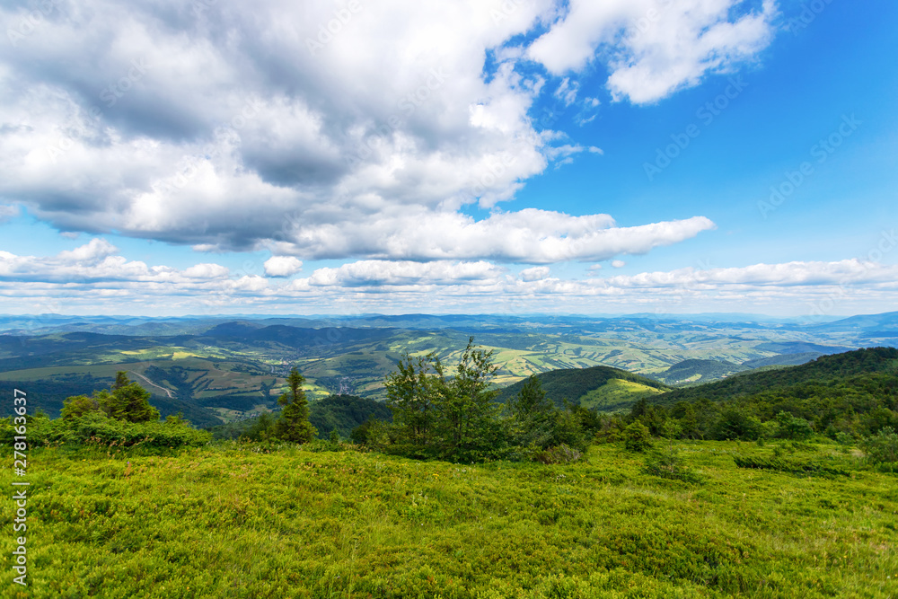 Mountain landscape with beautiful clouds. Ukraine. Carpathians. Travels. Mountain landscape with beautiful clouds. Ukraine. Carpathians. Travels.