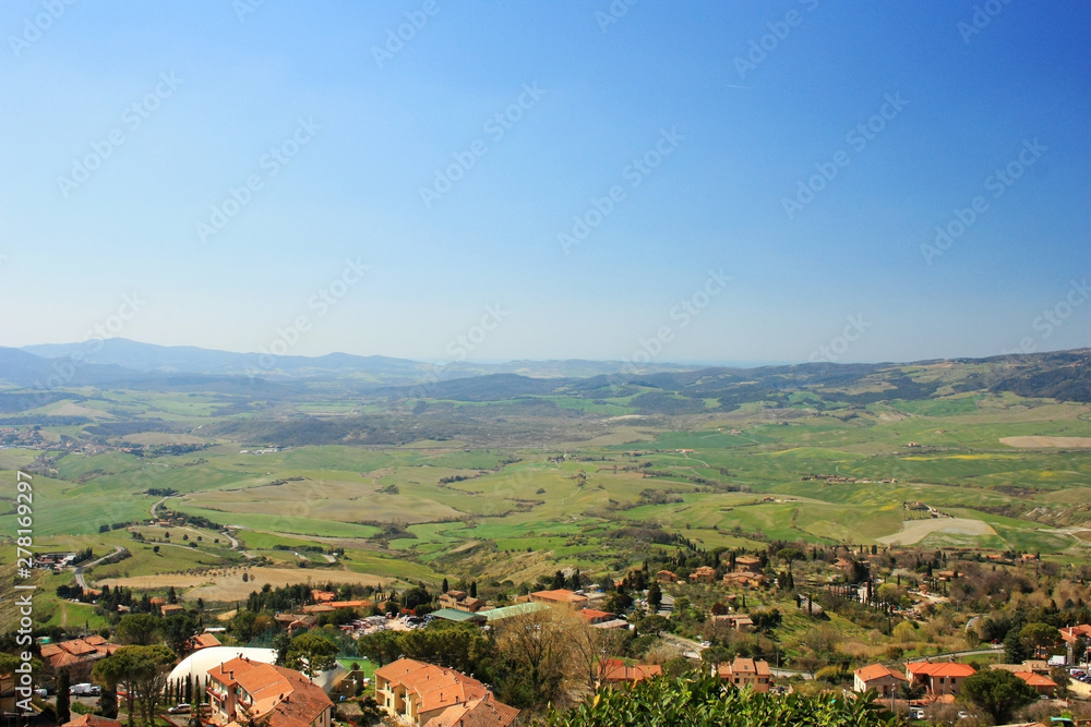 Green hills and valleys in Tuscany, Italy