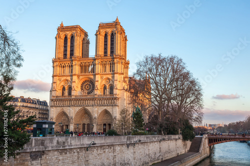 Notre Dame Cathedral in Paris in the evening, France © k_samurkas