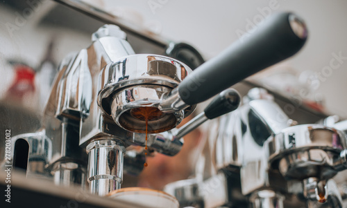 Making fresh coffee via steaming machines