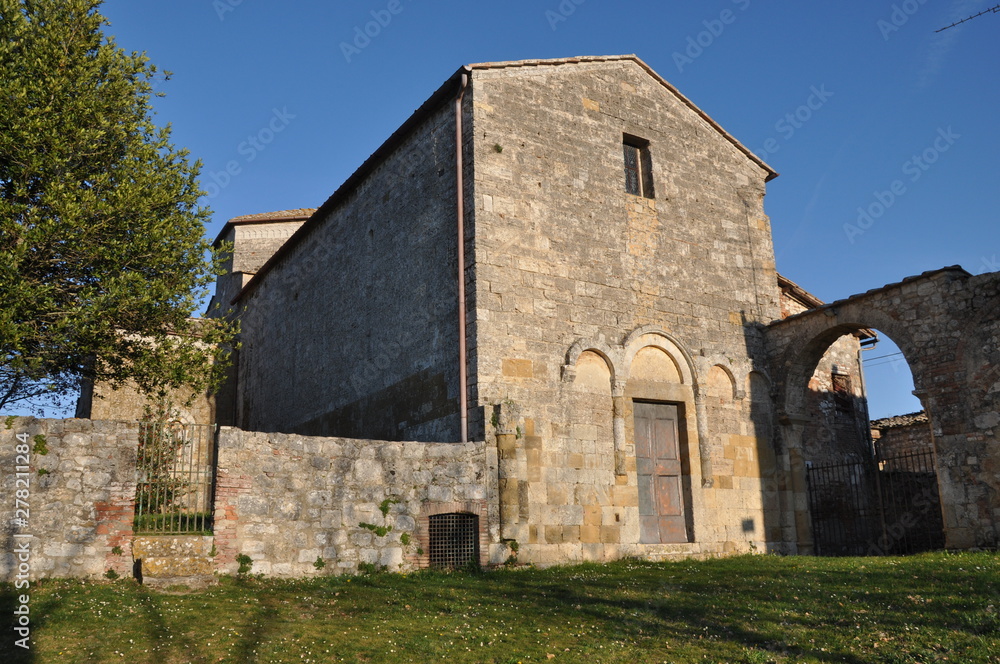 Abbazia di Santa Maria Assunta a Conèo bei San Gimignano in der Toskana