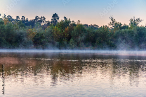 Sunrise on the river © Ivanica