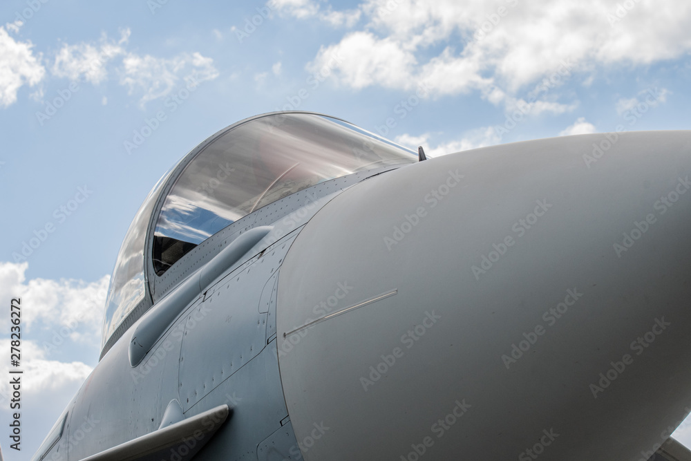 Eurofighter Typhoon de la Luftwaffe en présentation au Salon du Bourget 2019 Eurofighter Typhoon de la Luftwaffe en présentation au Salon du Bourget 2019