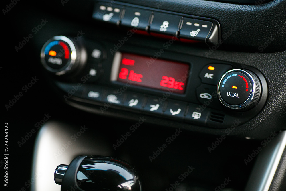 Cars Dashboard Climate Controle. Car concept 2.0 Cars Dashboard Climate Controle. Car concept 2.0