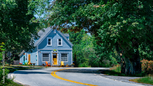Fotografie Well maintained old house in rural Nova Scotia