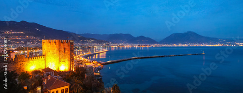 Fotografie alanya marina at night