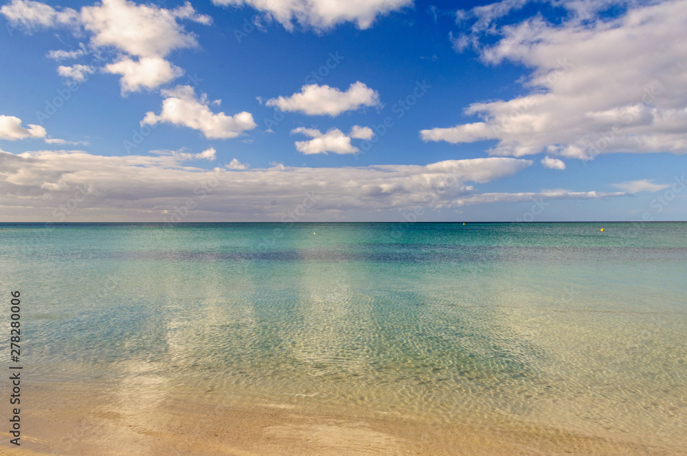 Colourful seascape with reflecting clouds - Busselton, WA, Australia
